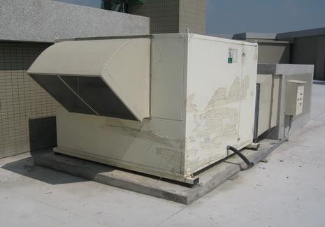 ƭ]                (߭)