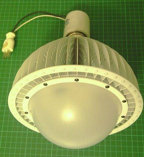 LED jʿO  85W  E40