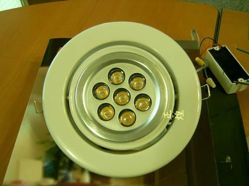 led 7w+O