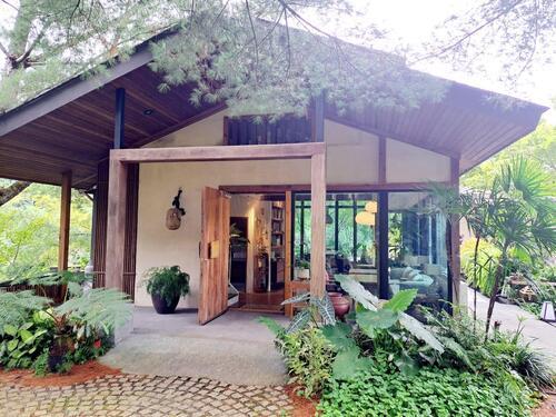  ˪LOַ|]@iHR@B~RLλ@