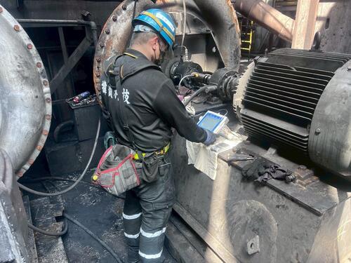 �ҺA���R�q��